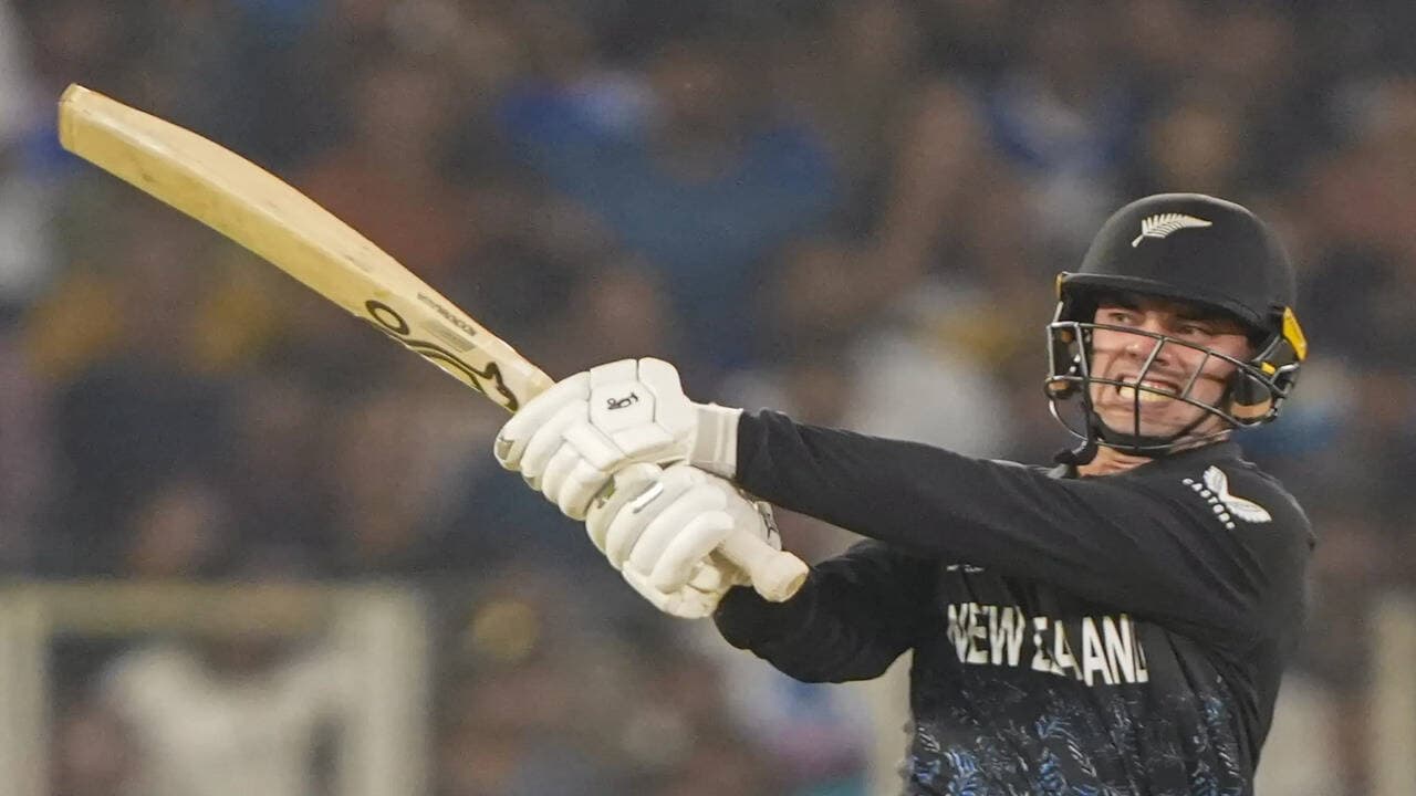 NZ बनाम PAK: टी20 विश्व कप में उस्मान तारिक के स्पिन खतरे से चैपमैन सतर्क