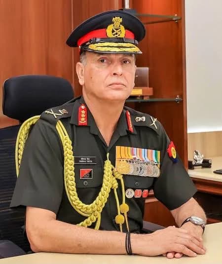 लेफ्टिनेंट जनरल धीरज सेठ भारतीय सेना के 31वें प्रमुख बने