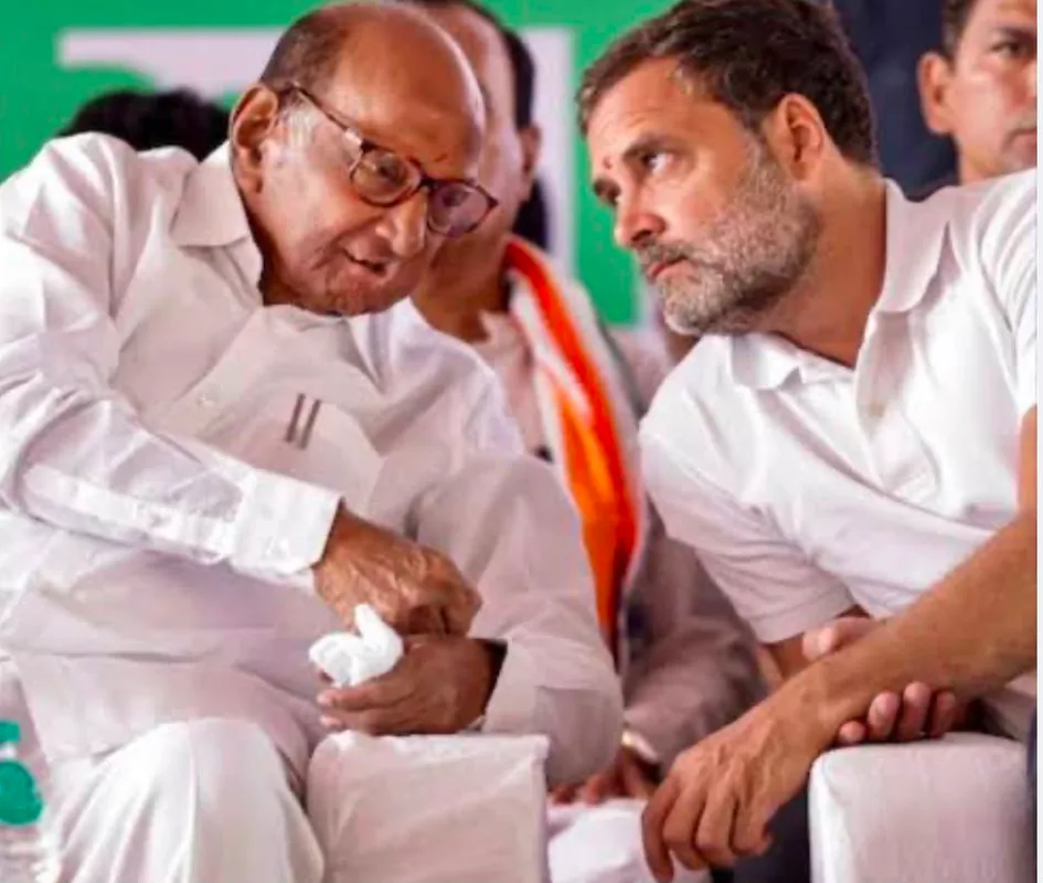 महाराष्ट्र की सियासत में हलचल: कांग्रेस-एनसीपी (शरदचंद्र पवार) के विलय की सुगबुगाहट तेज