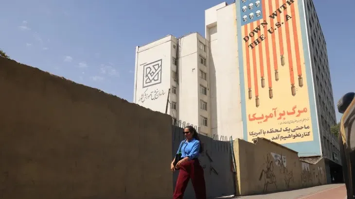 Iran Strikes Bahrain, Kuwait, Jordan; Kuwaiti Plant Hit Twice Amid Outcry