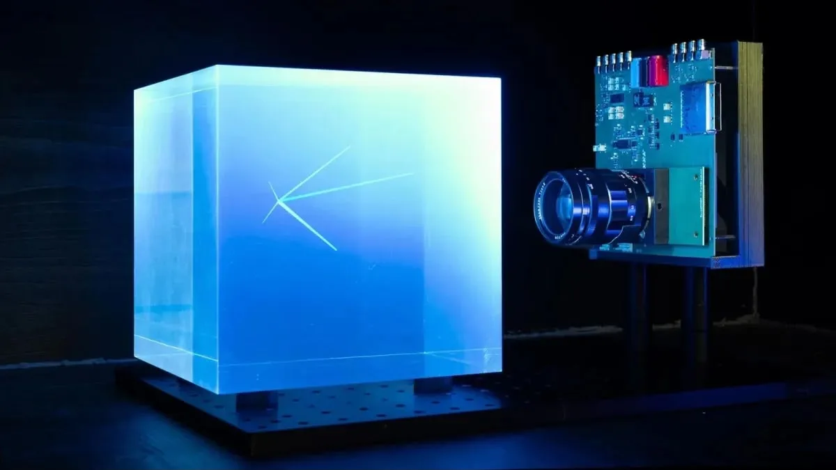 New AI Camera Reconstructs Particle Paths Using Handful of Photons, Improves Medical Imaging