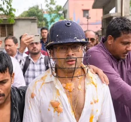 सोनारपुर में अभिषेक बनर्जी पर हमला; टीएमसी ने भाजपा को ठहराया जिम्मेदार