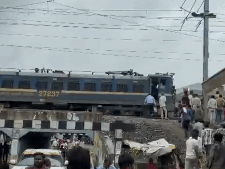 समोसा स्टॉप: लोको पायलट की ट्रेन रोकने पर जांच
