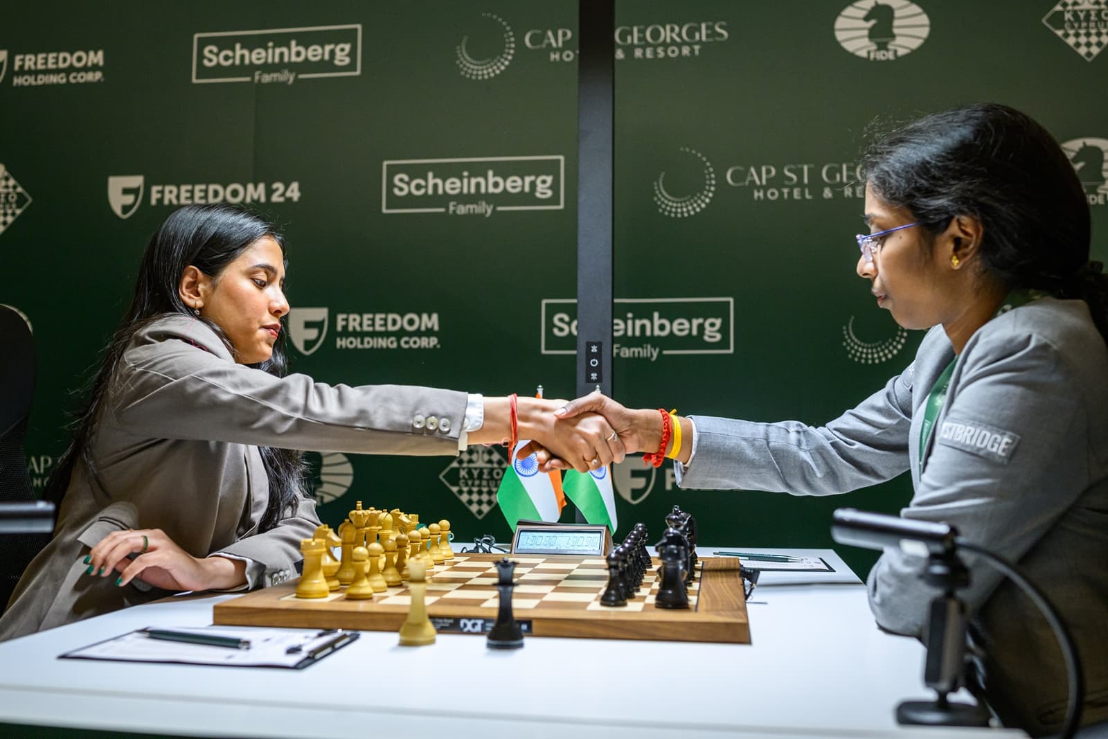 Vaishali Rameshbabu Leads Chess Tournament After Dominating Divya Deshmukh