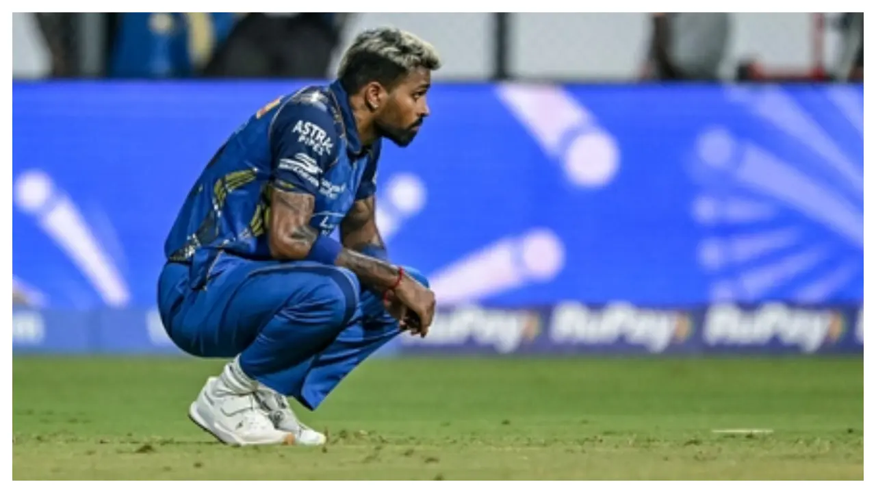 लगातार चौथी हार के बाद मुंबई इंडियंस में खलबली, हार्दिक ने उठाए 'कठोर सवाल'