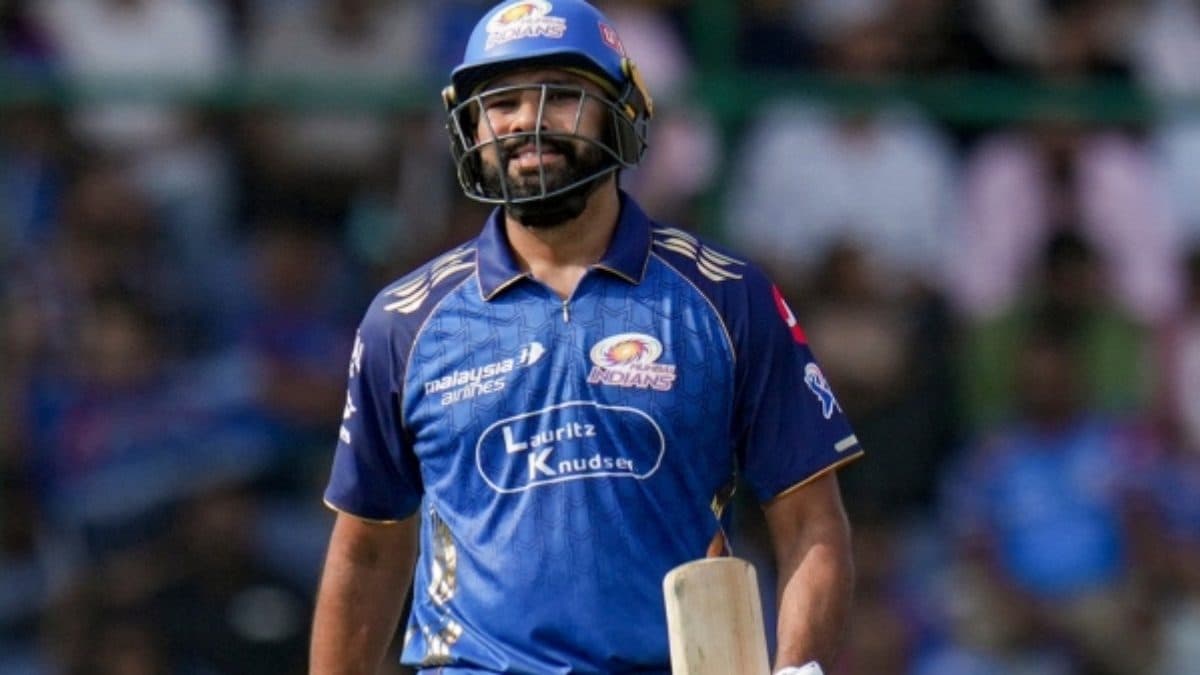 पीबीकेएस के खिलाफ मुकाबले में मुंबई इंडियंस के कप्तान रोहित शर्मा की उपलब्धता संदिग्ध