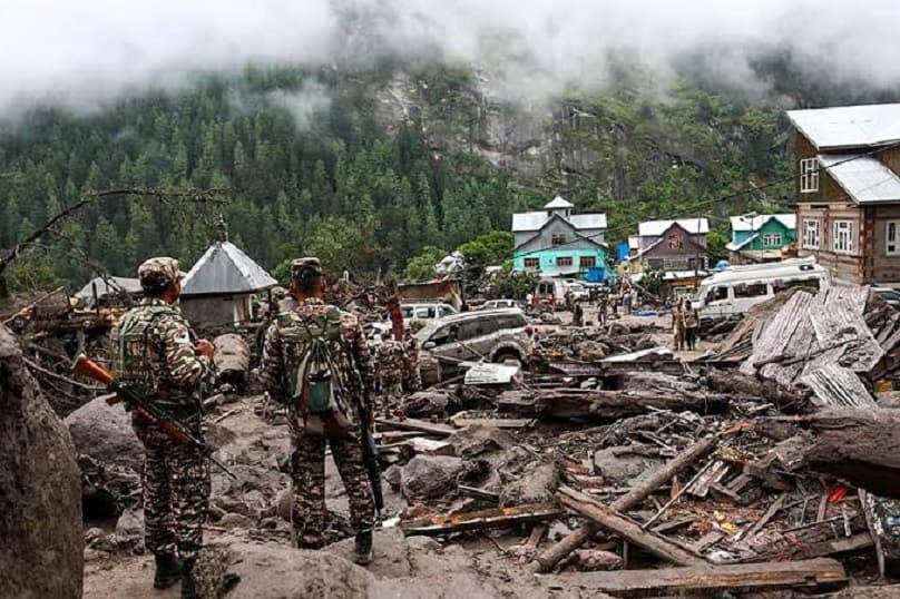 जम्मू और कश्मीर: किश्तवाड़-डोडा में अचानक आई बाढ़ से तबाही, बिजली परियोजना को नुकसान