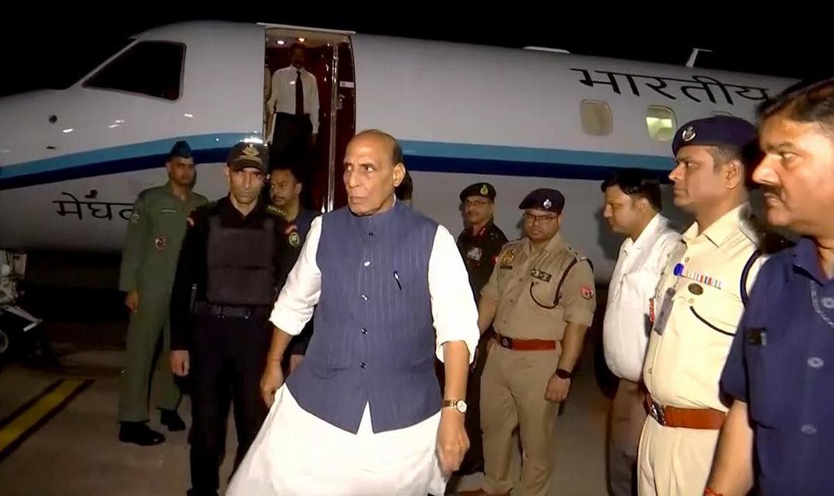 ऑपरेशन सिंदूर में शहीदों की मौत पर कांग्रेस का हल्लाबोल, राजनाथ सिंह के इस्तीफे की मांग