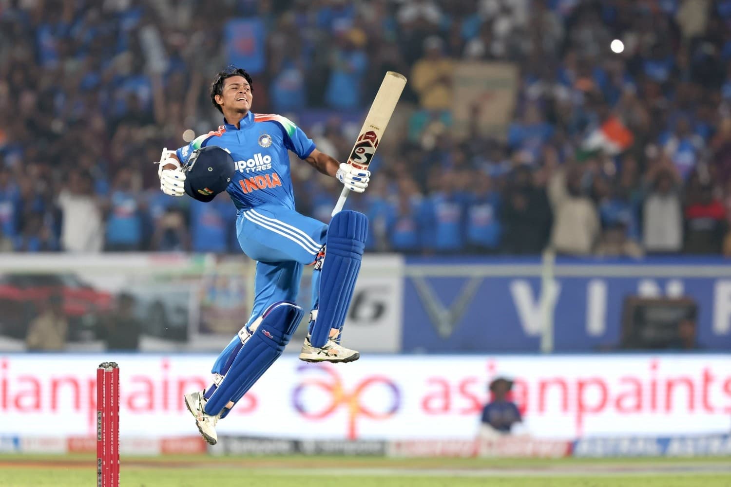 India Crush South Africa by 9 Wickets to Seal ODI Series 2–1; Jaiswal Hits Maiden Ton, Kohli Named Man of the Series